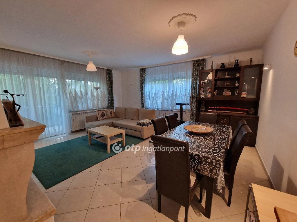 Eladó Lakás, Budapest 2. ker.