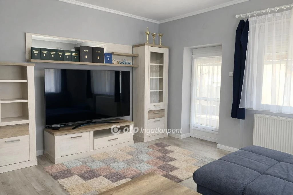 c3-1-name c2-1-name, Cegléd