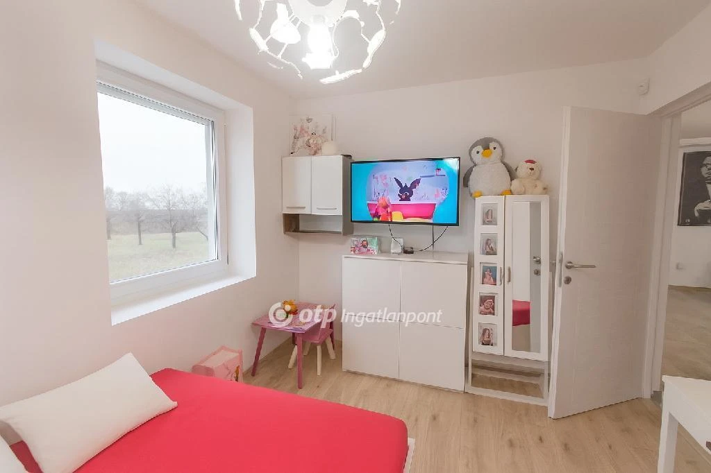 c3-1-name c2-1-name, Ercsi