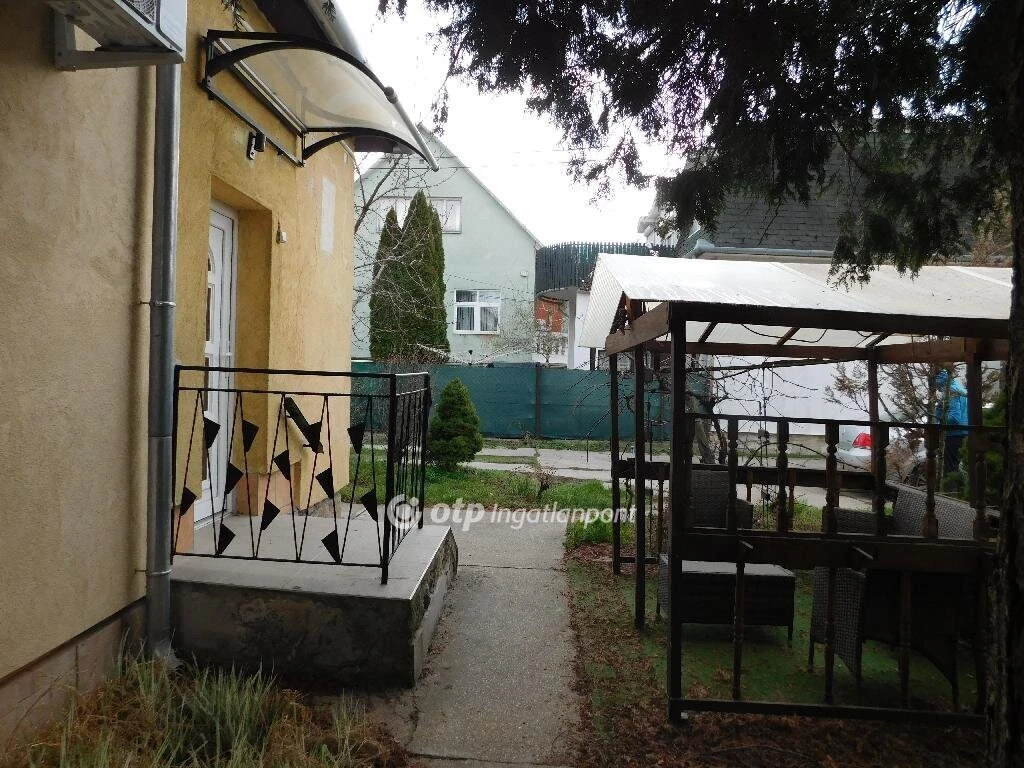 Eladó Ház, Budapest 3. ker.