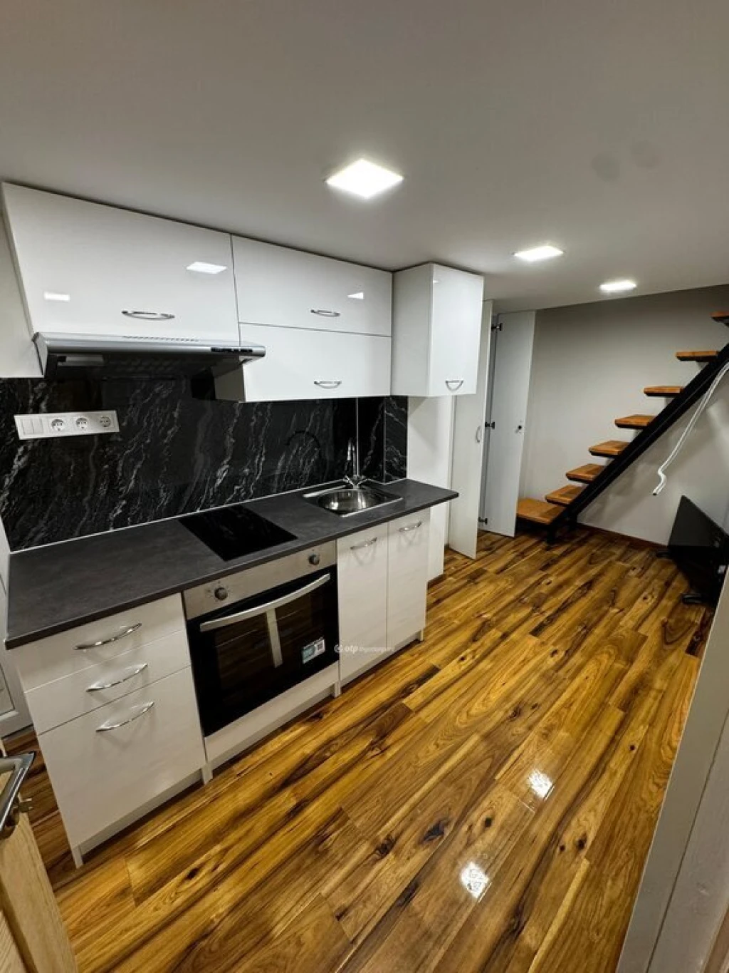 c3-1-name c2-19-name, Budapest VIII. kerület