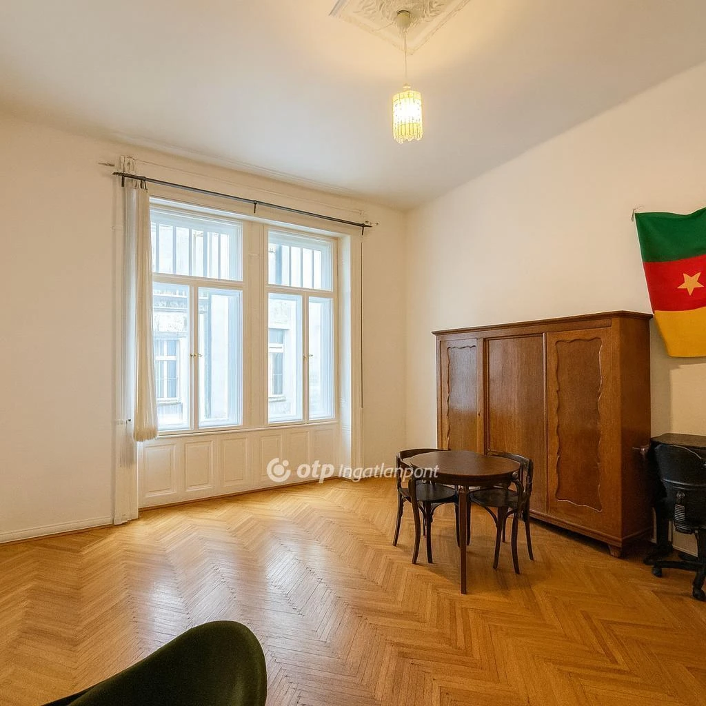 Eladó Lakás, Budapest 8. ker.