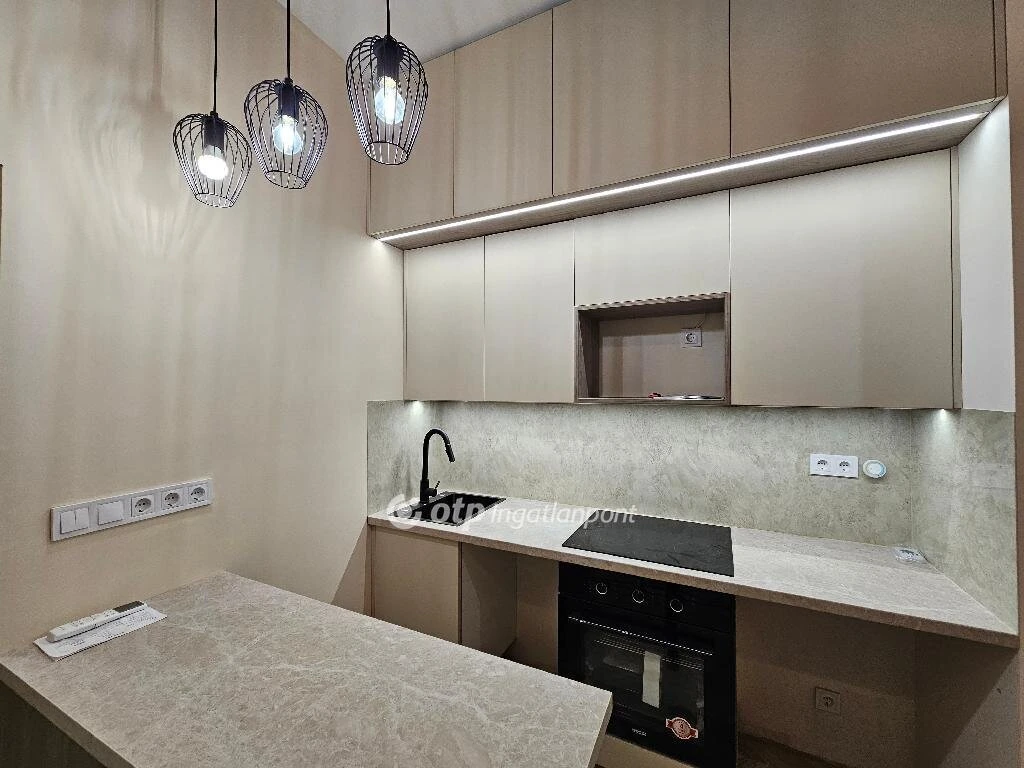 Eladó Lakás, Budapest 7. ker.