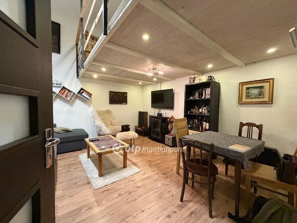 c3-1-name c2-19-name, Budapest VIII. kerület