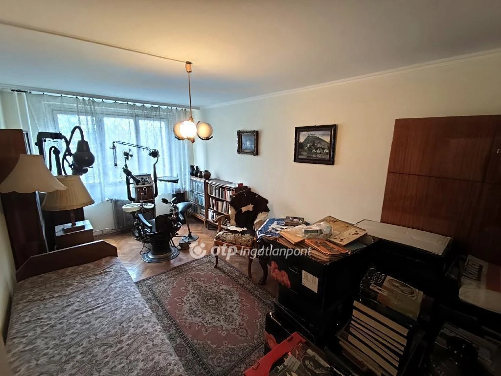 Eladó Lakás, Budapest 3. ker.