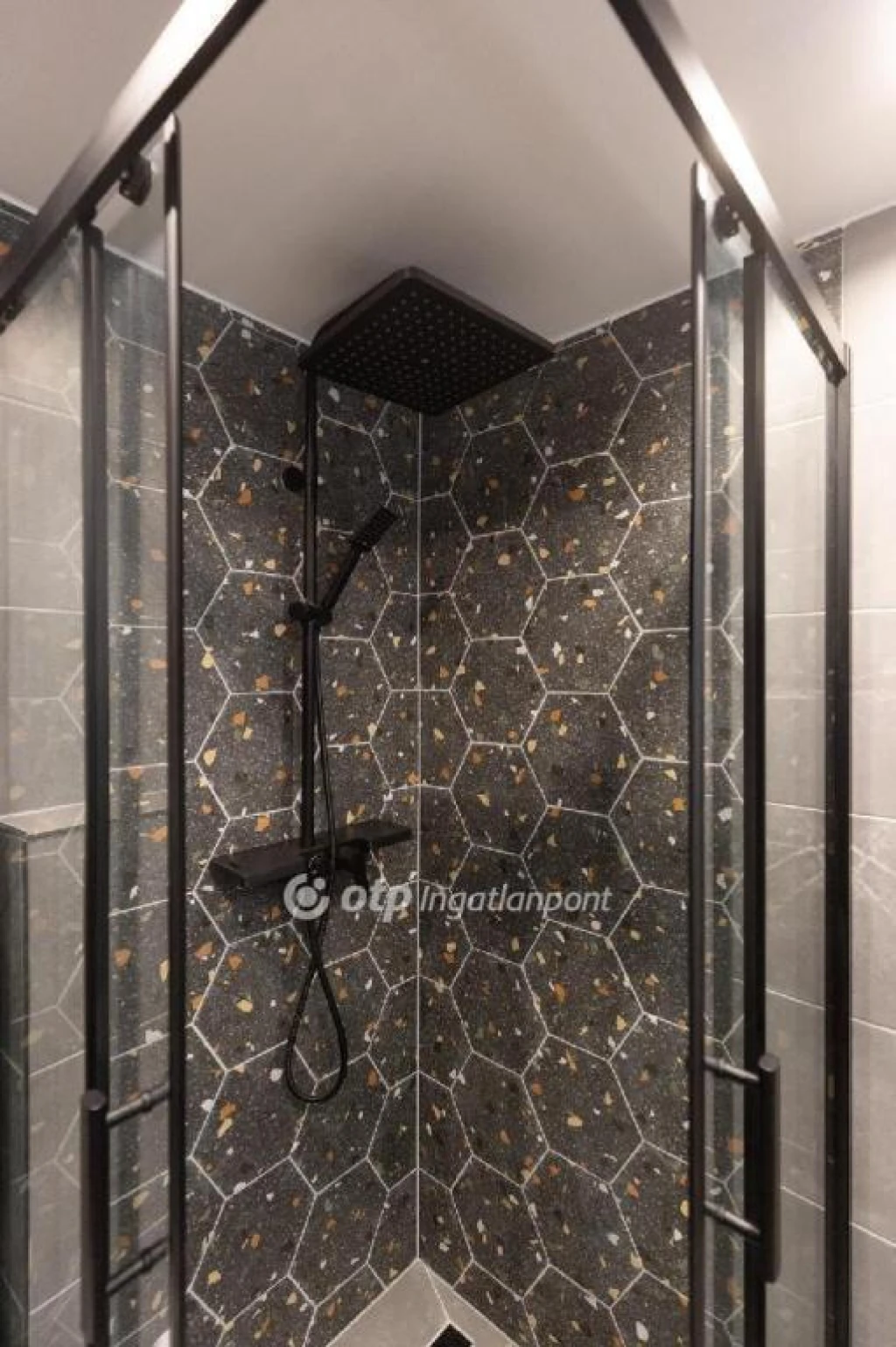 Eladó Lakás, Budapest 6. ker.