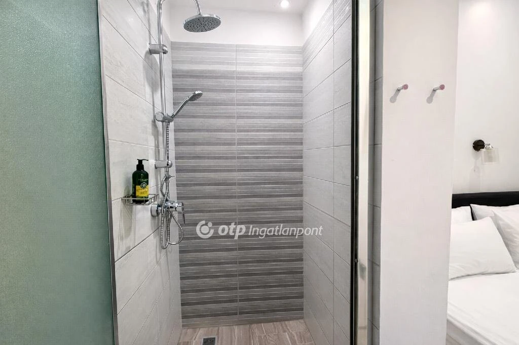 c3-2-name c2-19-name, Budapest VI. kerület