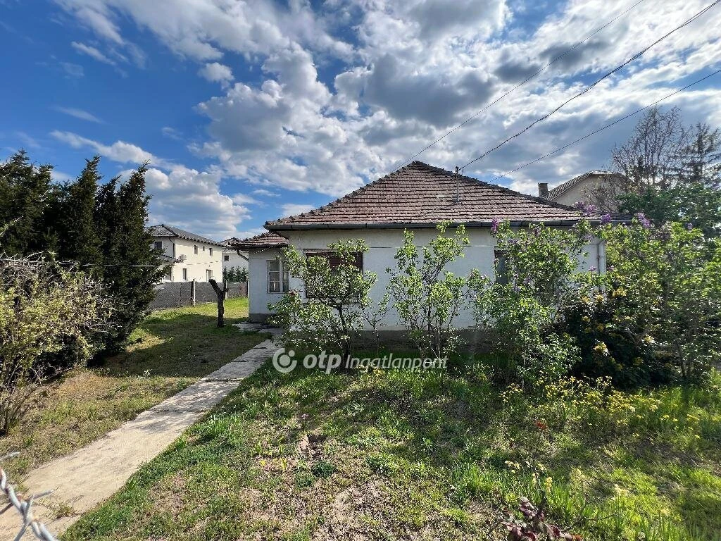 Eladó Ház, Dunakeszi