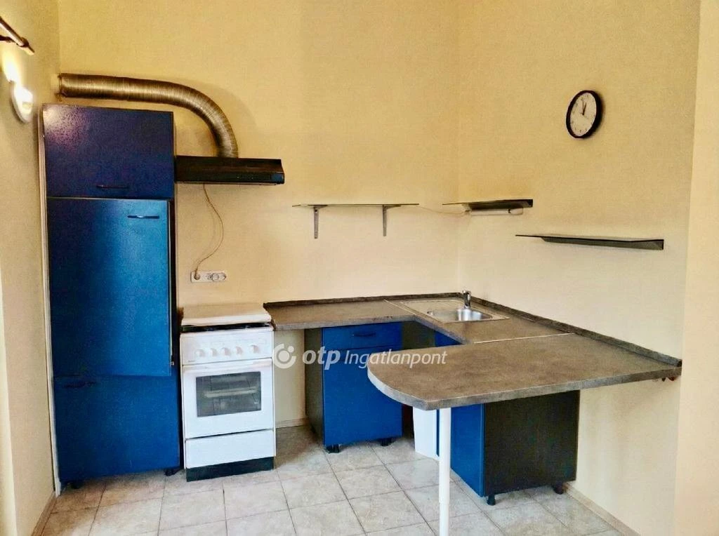 Eladó Ház, Budapest 16. ker.