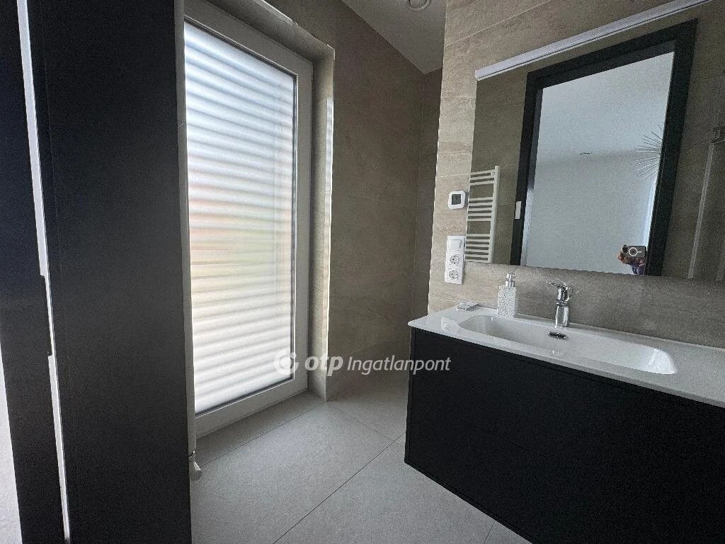 c3-2-name c2-1-name, Budaörs