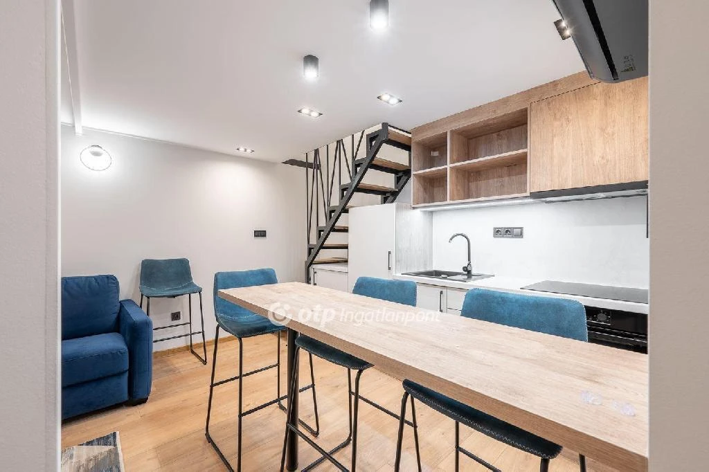 c3-1-name c2-19-name, Budapest VIII. kerület