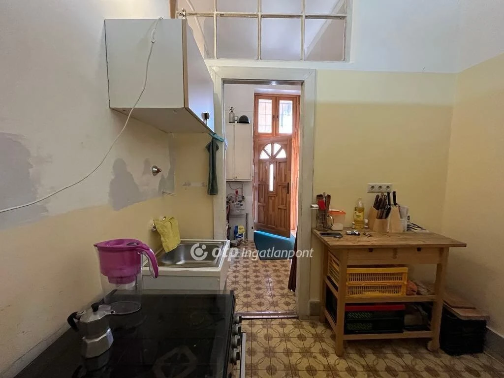 Eladó Lakás, Budapest 8. ker.