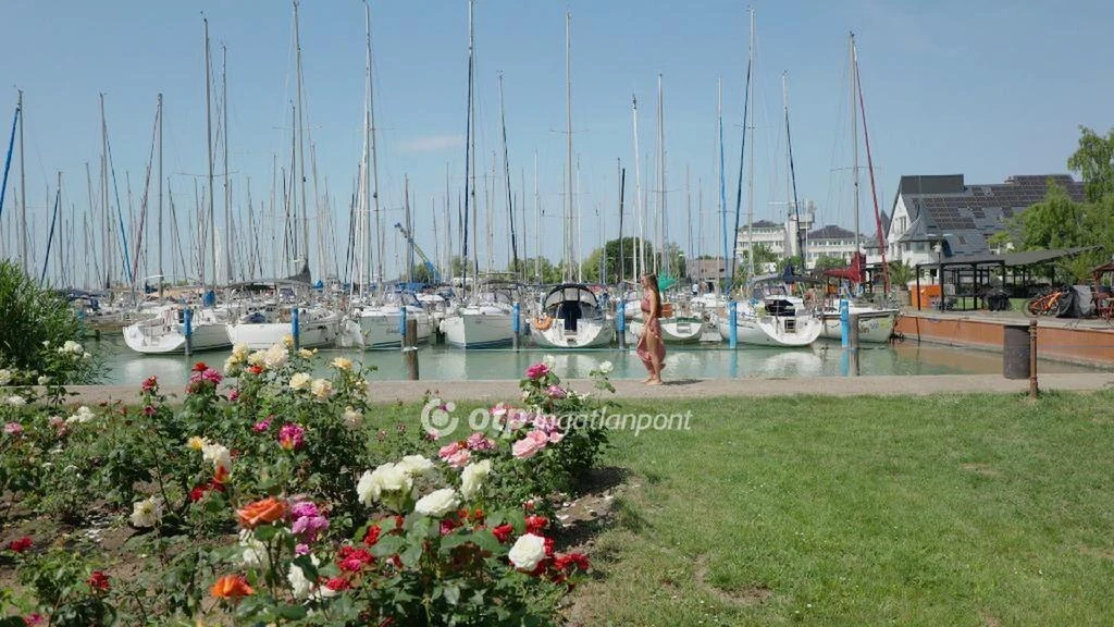 Eladó Lakás, Balatonkenese