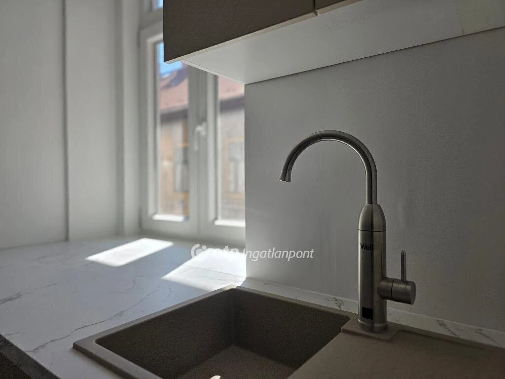 Eladó Lakás, Budapest 8. ker.