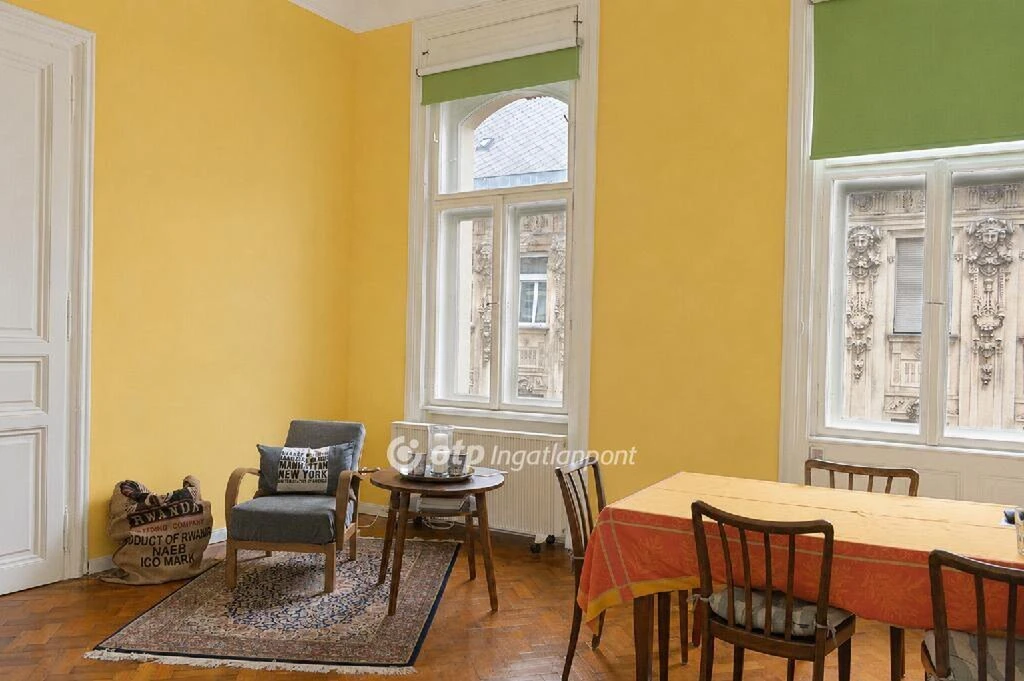 Eladó Lakás, Budapest 6. ker.