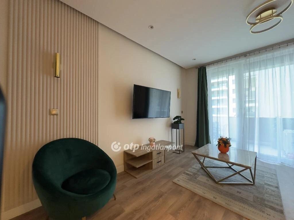Kiadó Lakás, Budapest 8. ker.