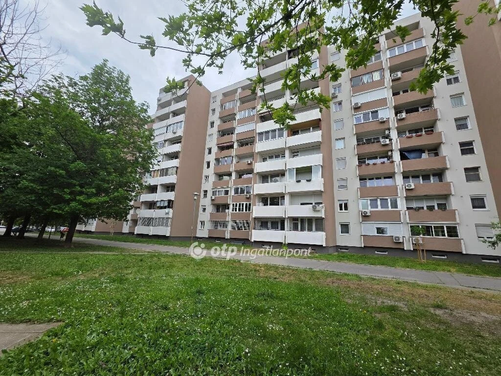Eladó Lakás, Budapest 20. ker.