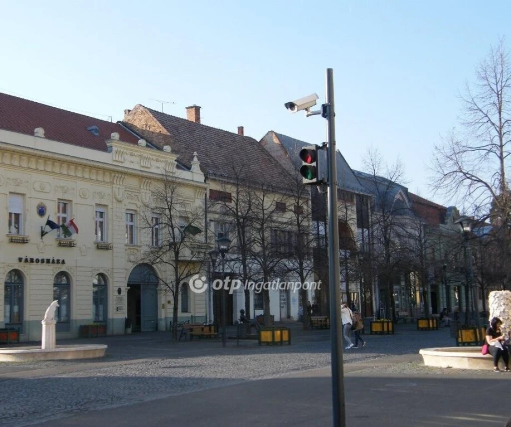Eladó Egyéb ipari ingatlan, Gyöngyös