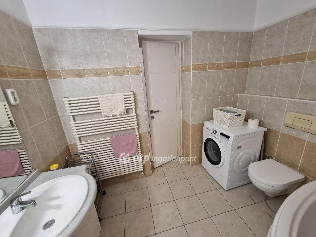 Eladó Lakás, Budapest 2. ker.