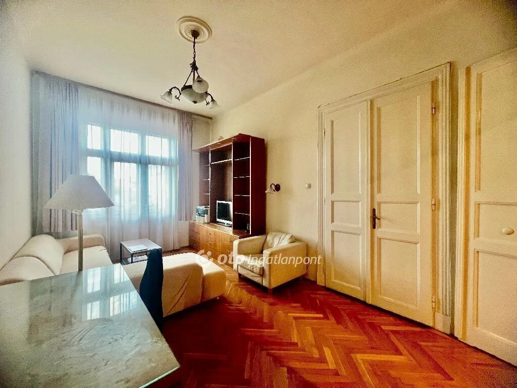 Eladó Lakás, Budapest 8. ker.