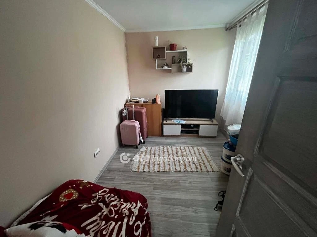 Eladó Ház, Tóalmás