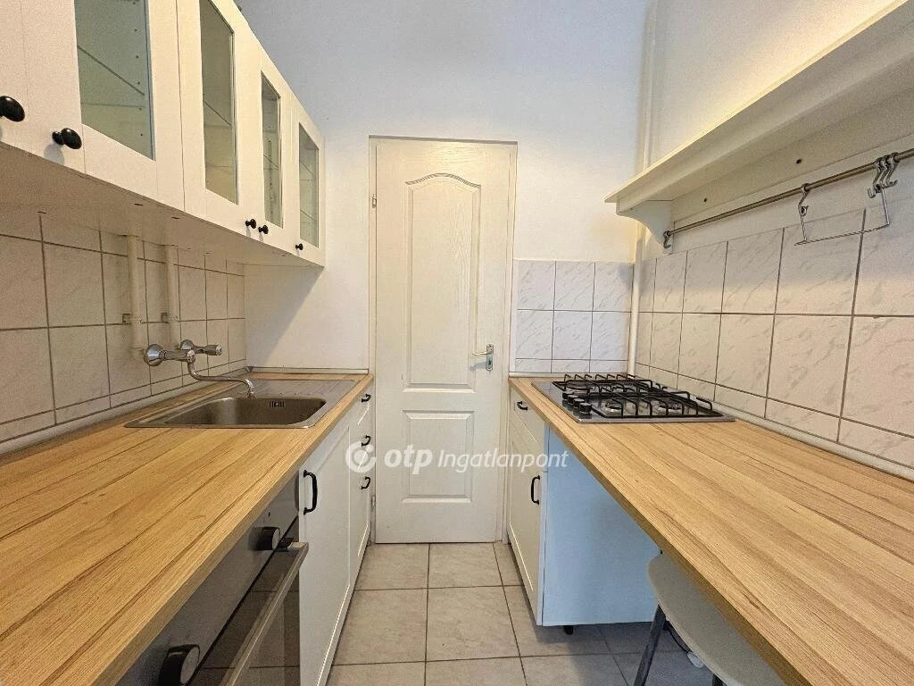 Eladó Lakás, Budapest 8. ker.