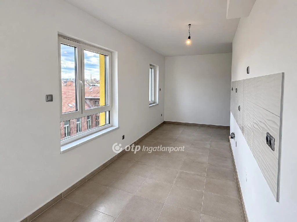 Eladó Lakás, Budapest 8. ker.