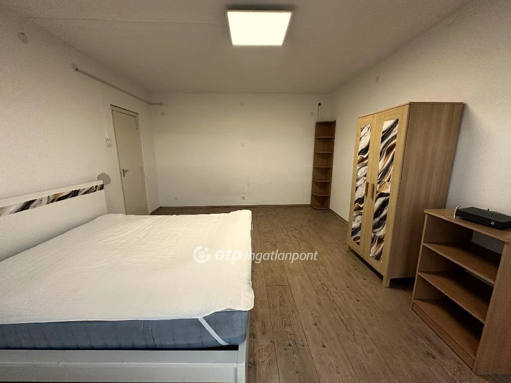 Eladó Lakás, Budapest 8. ker.