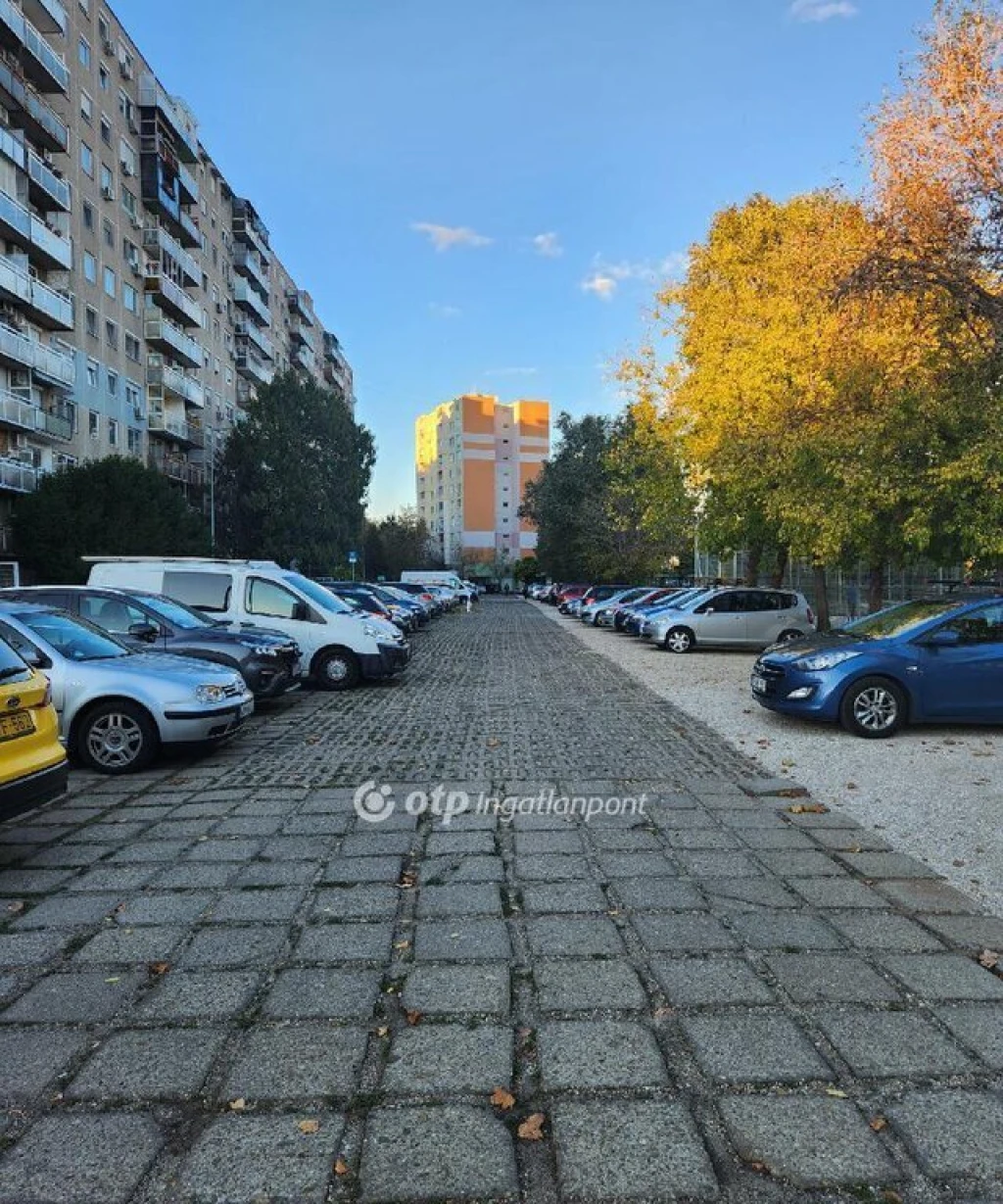 Eladó Lakás, Budapest 18. ker.