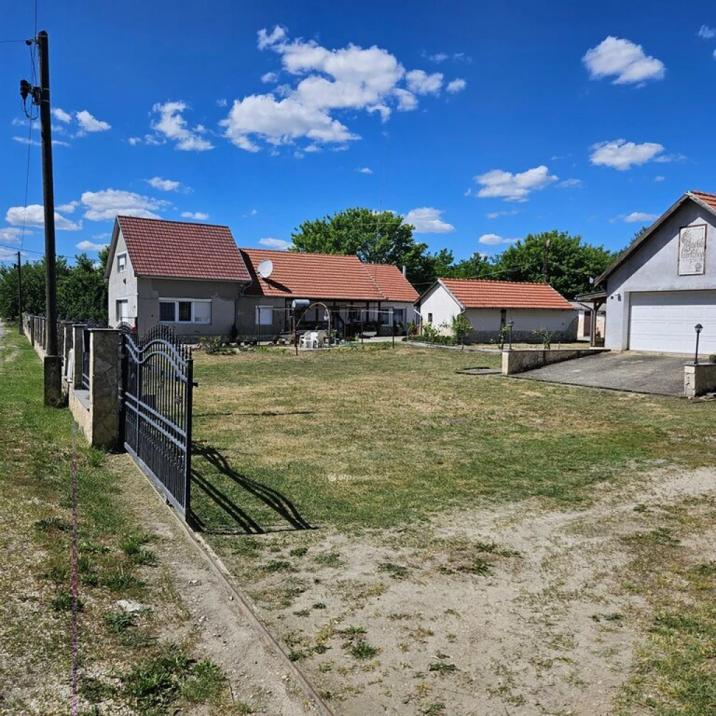 Eladó Ipari terület, Nyáregyháza