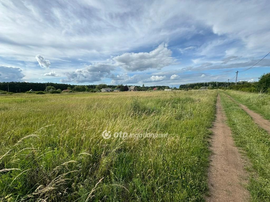 For sale building plot, Abádszalók, Üdülőterület