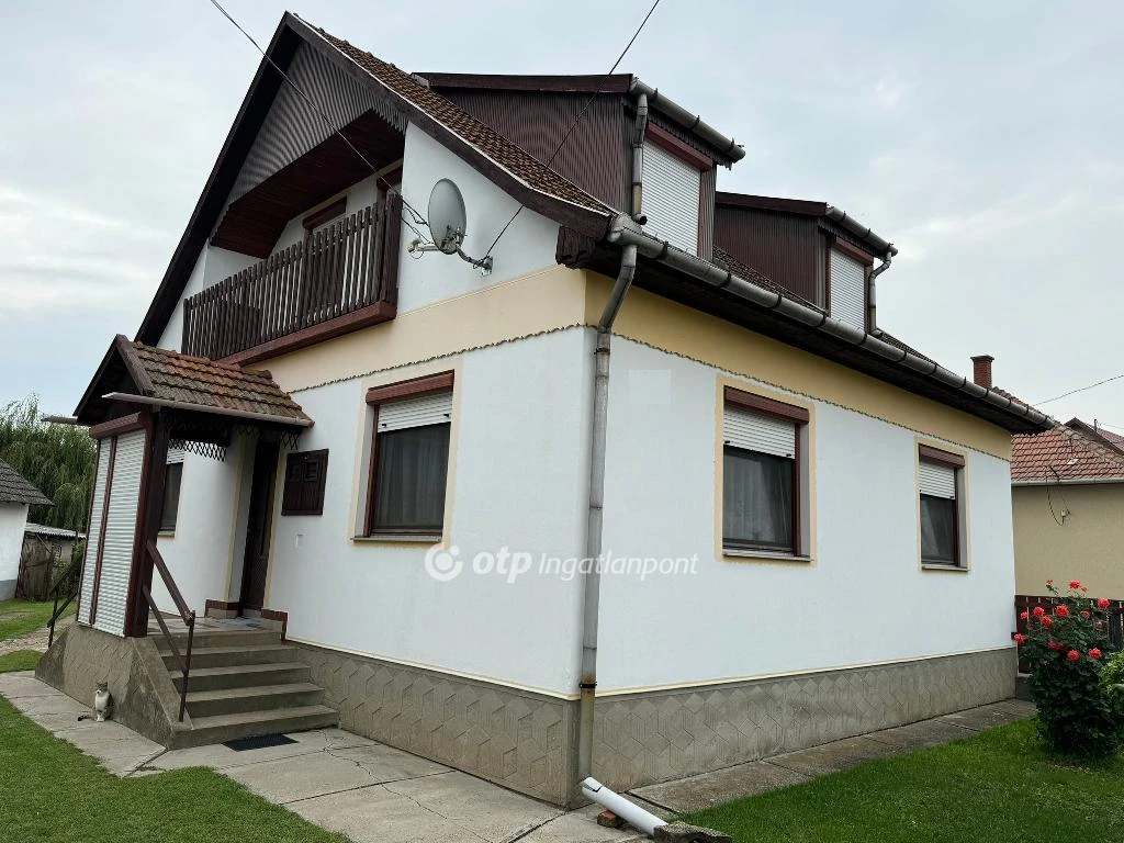 For sale house, Tiszafüred, Központ