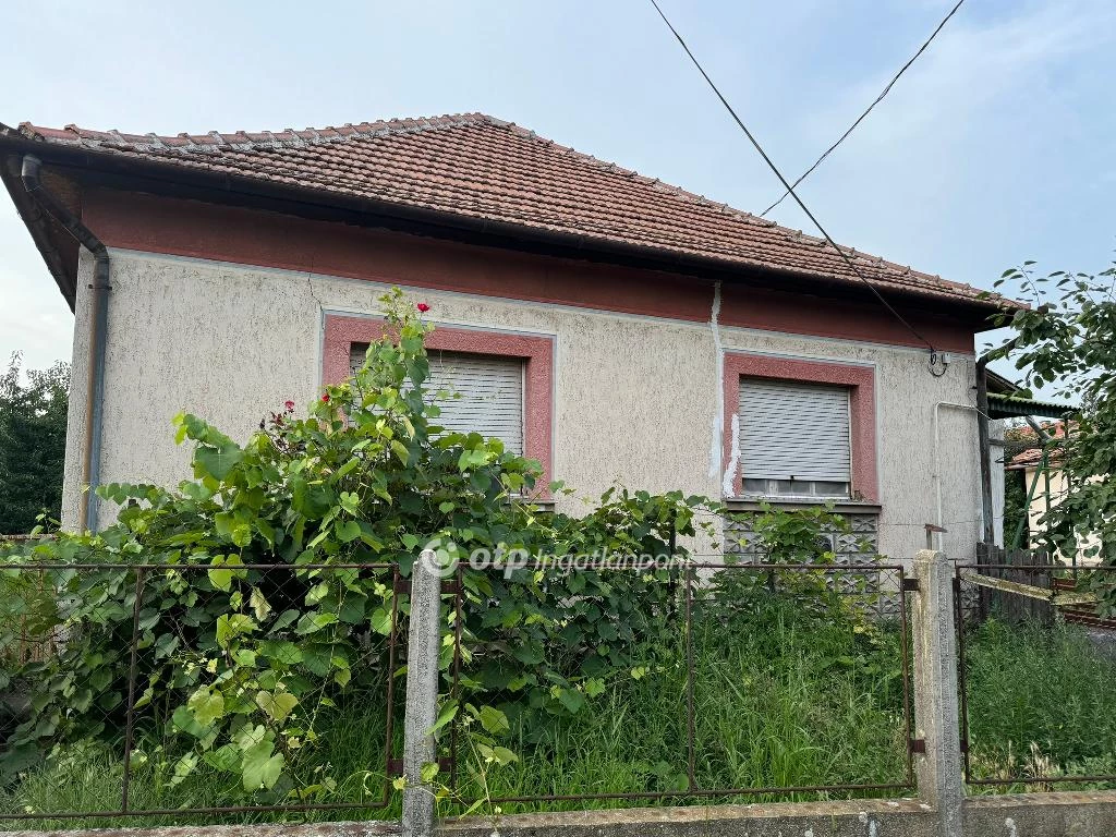 For sale house, Tiszafüred, Központhoz közel