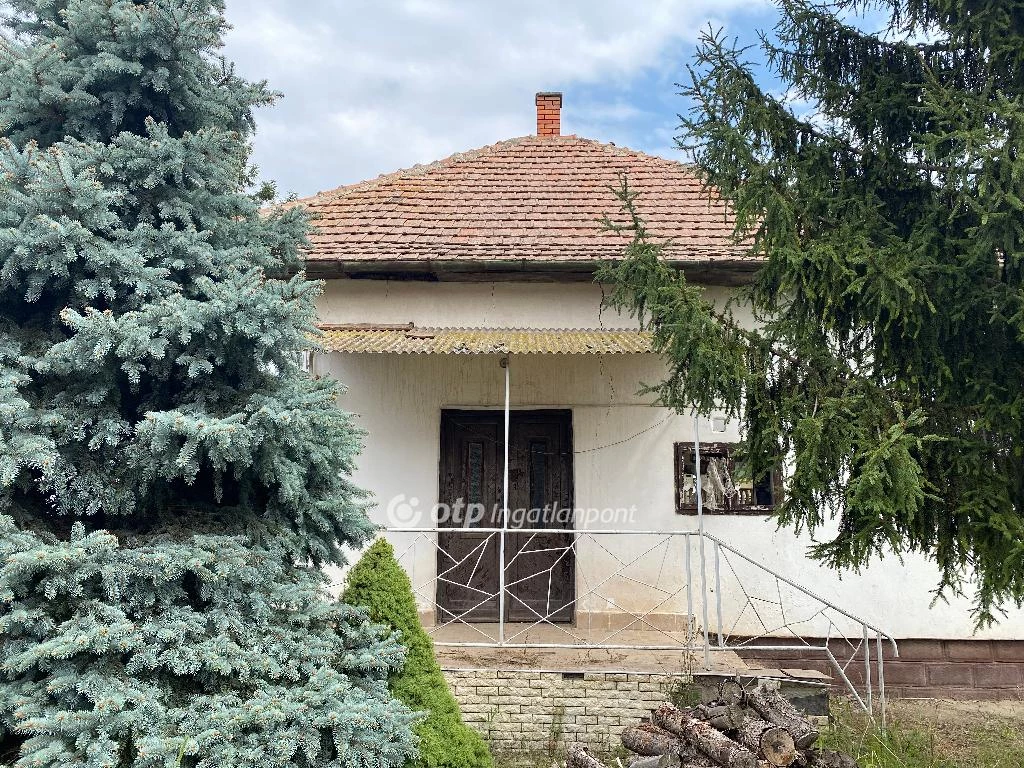 Eladó családi ház, Tiszafüred, Városkert