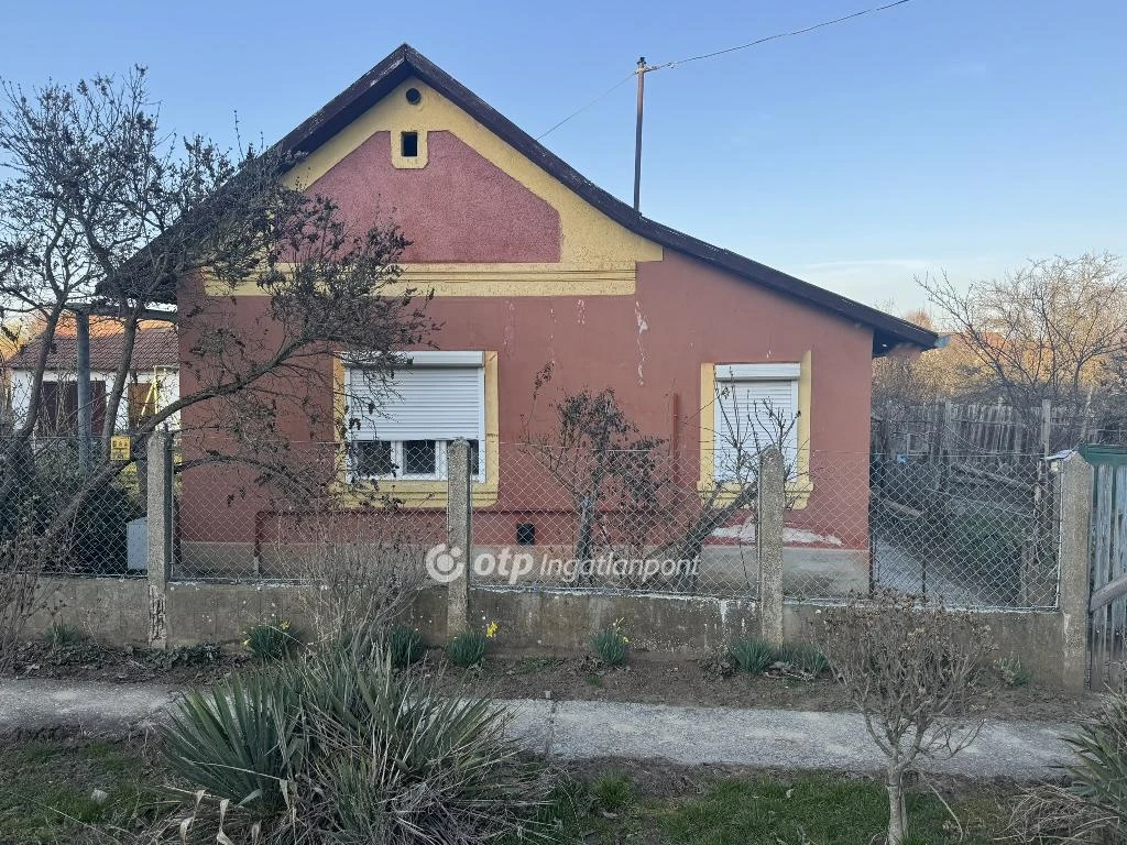 Eladó családi ház, Tiszafüred, Csendes