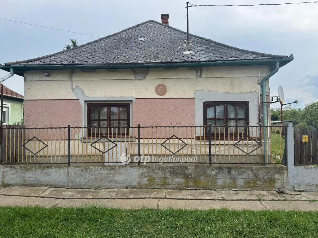 Eladó családi ház, Egyek, csendes