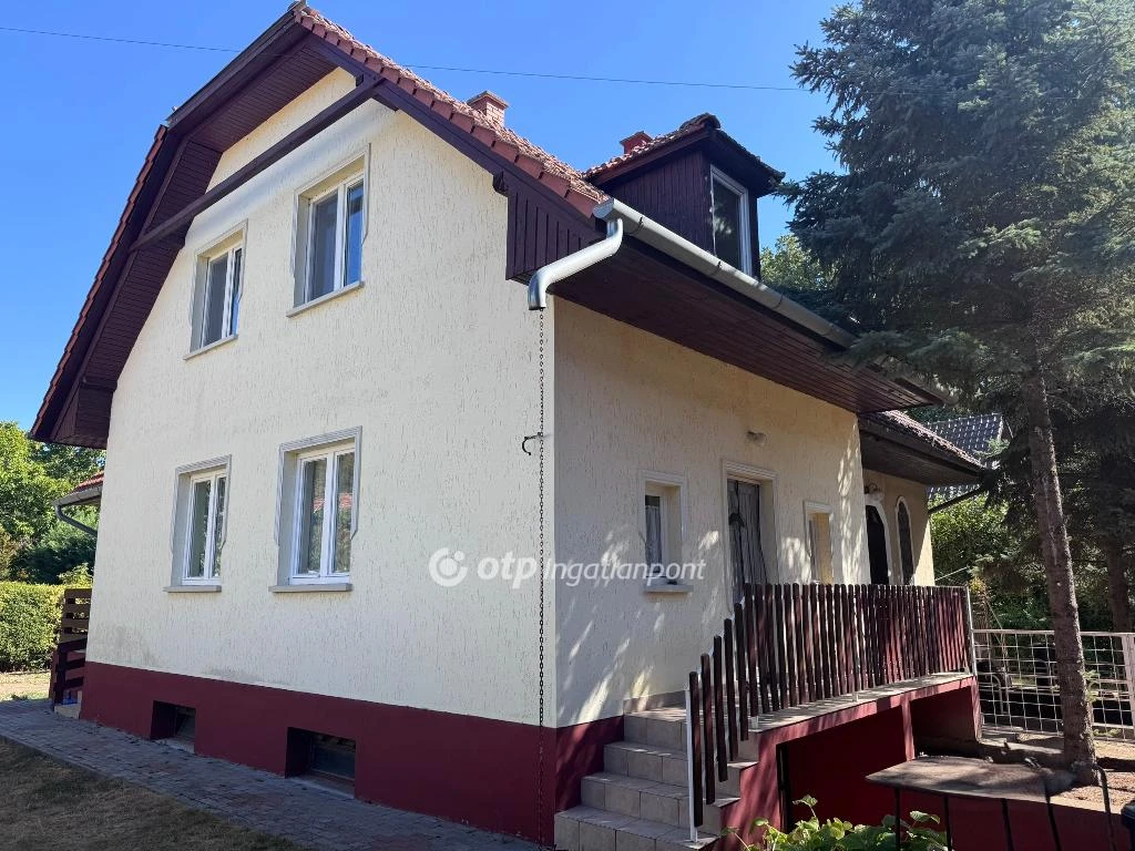 Eladó családi ház, Tiszafüred, Strand