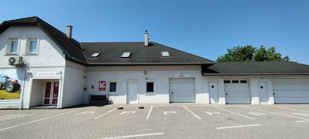 For sale store, Székesfehérvár