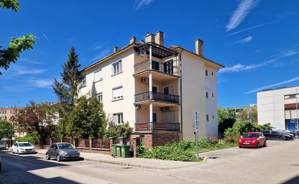 c3-1-name c2-23-name, Székesfehérvár
