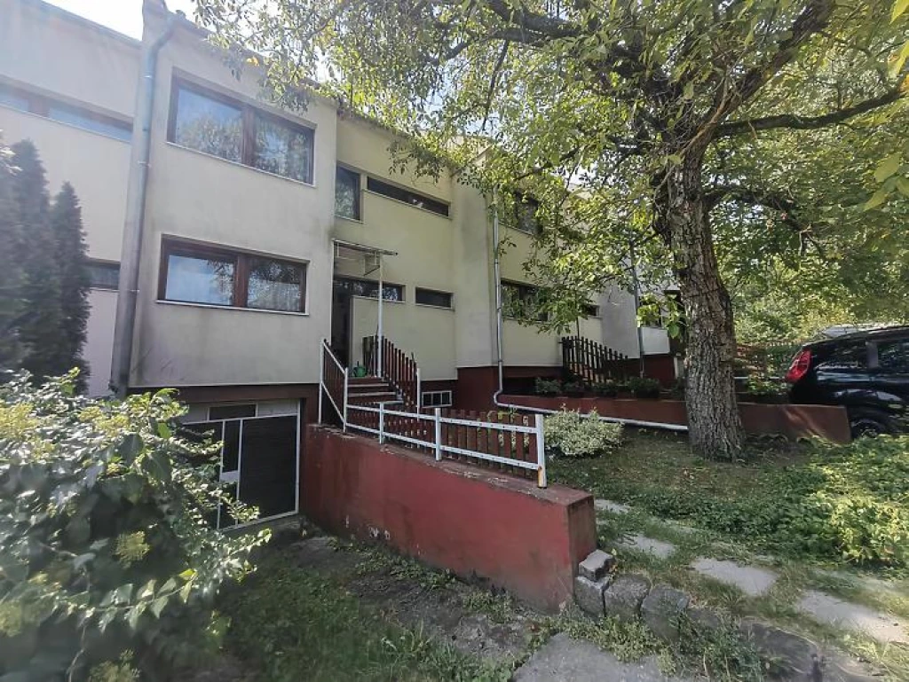 For sale terraced house, Gödöllő