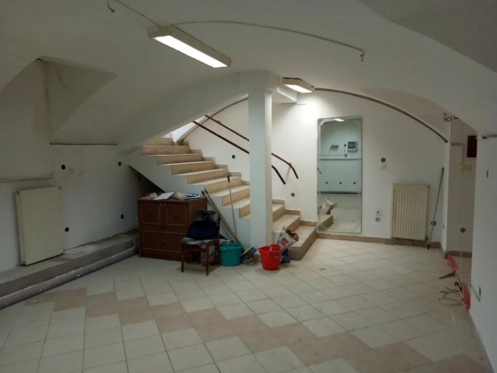 For rent store, Budapest VII. kerület, Nagykörúton kívüli terület