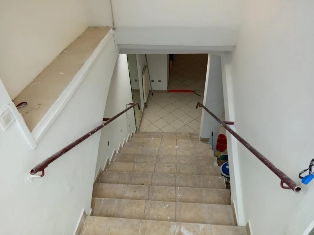 Kiadó üzlet, Budapest VII. kerület, Nagykörúton kívüli terület