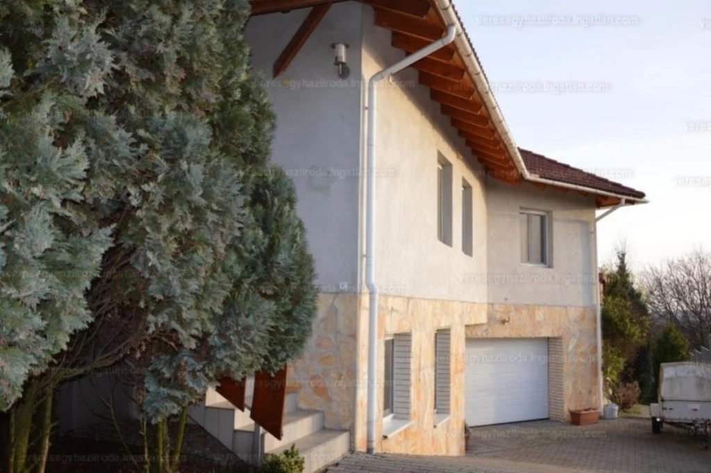 For sale house, Veresegyház
