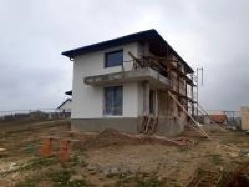 Eladó családi ház, Kerepes