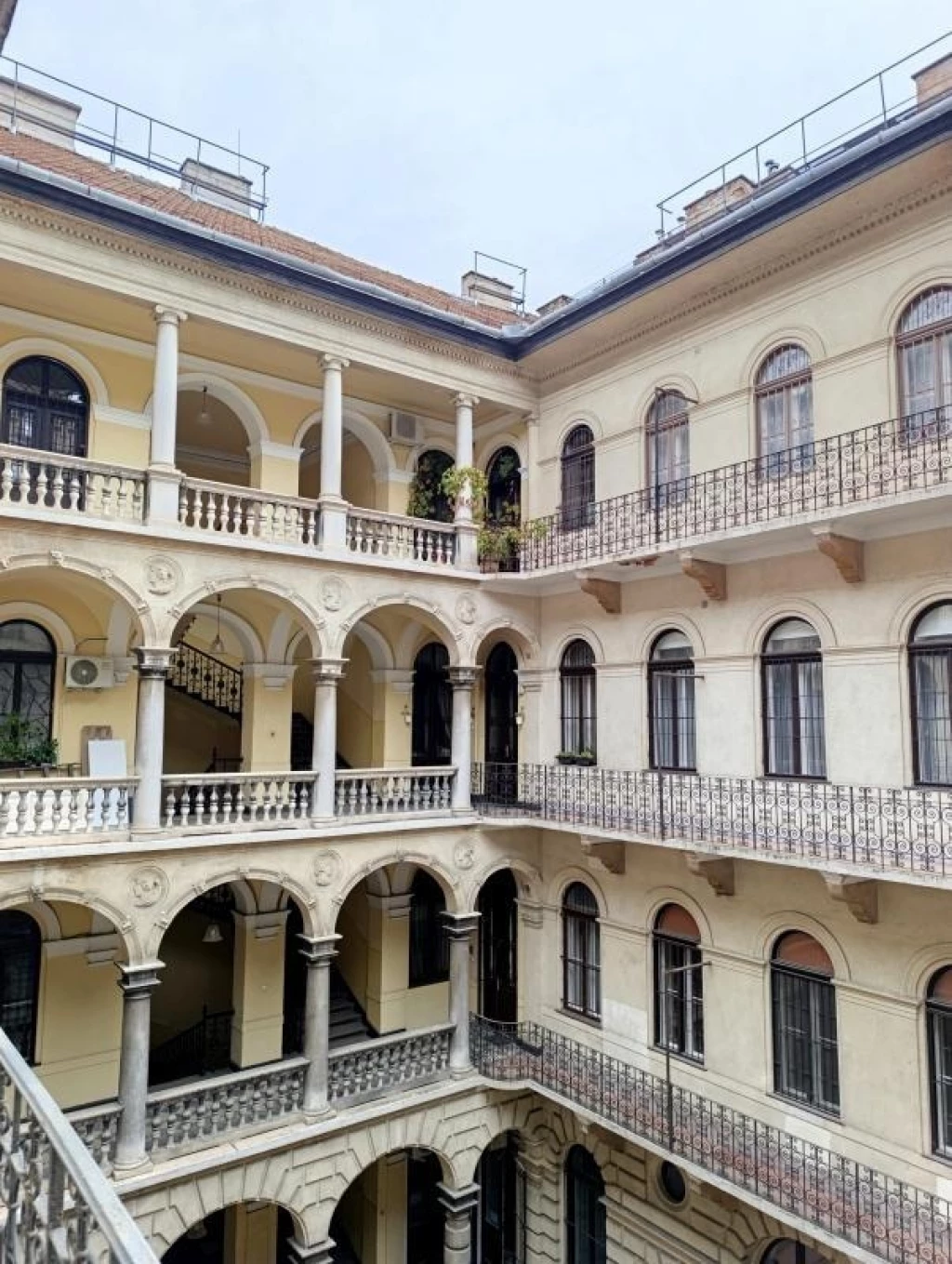 c3-1-name c2-19-name, Budapest VI. kerület