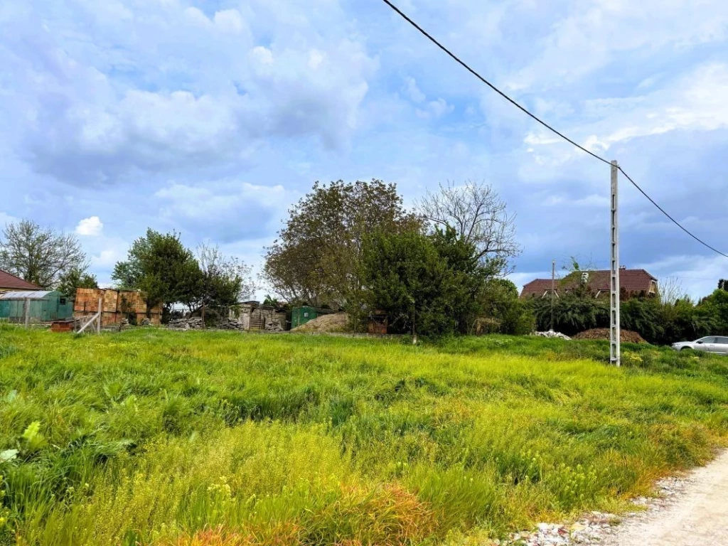 For sale building plot, Cegléd