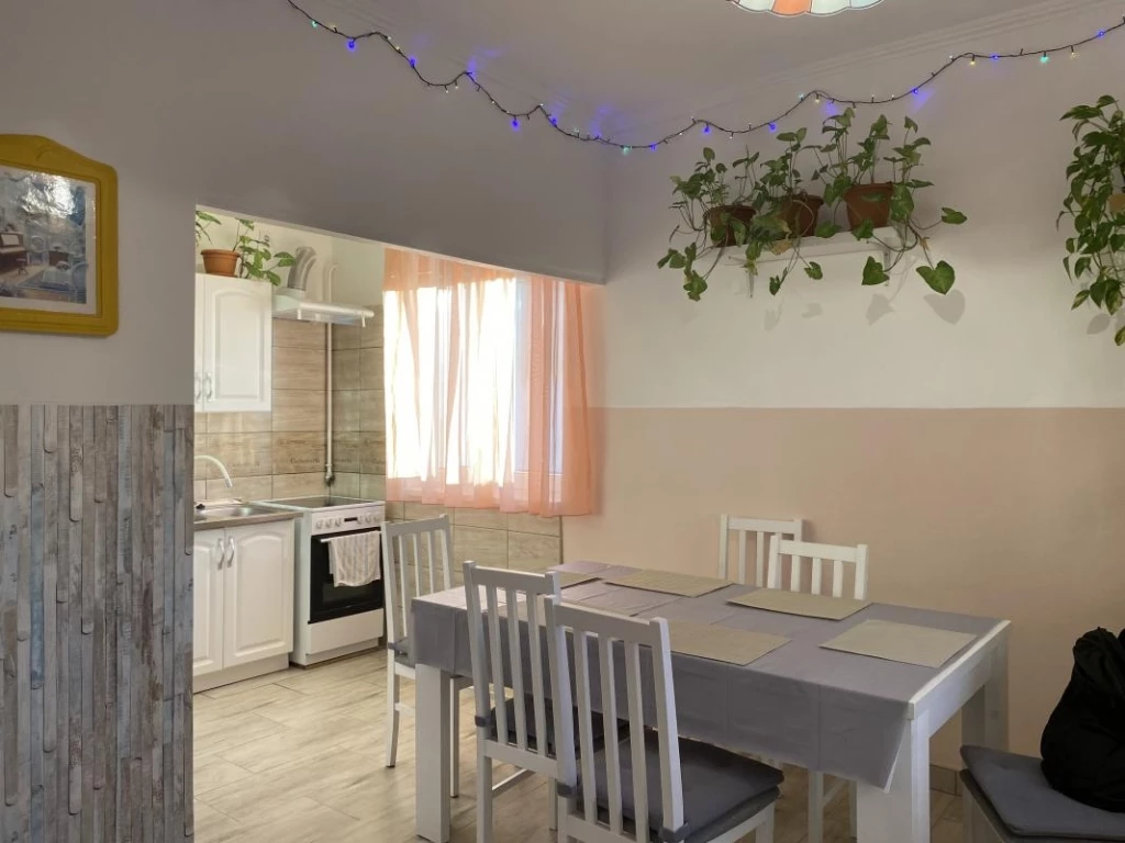 Eladó családi ház, Cegléd