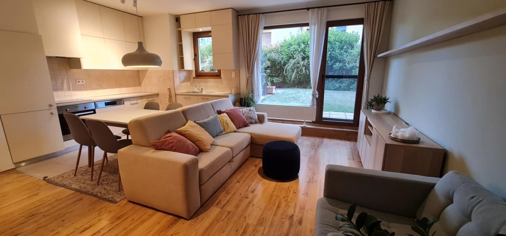 c3-1-name c2-19-name, Budapest XIII. kerület