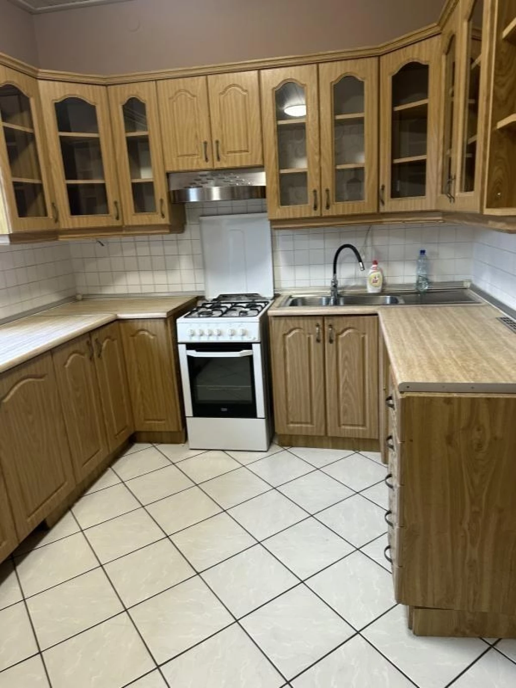 Eladó családi ház, Göd