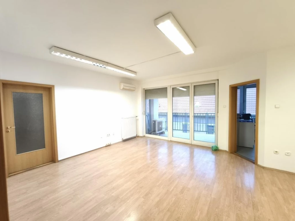 For rent brick flat, Budapest XIV. kerület, Istvánmező